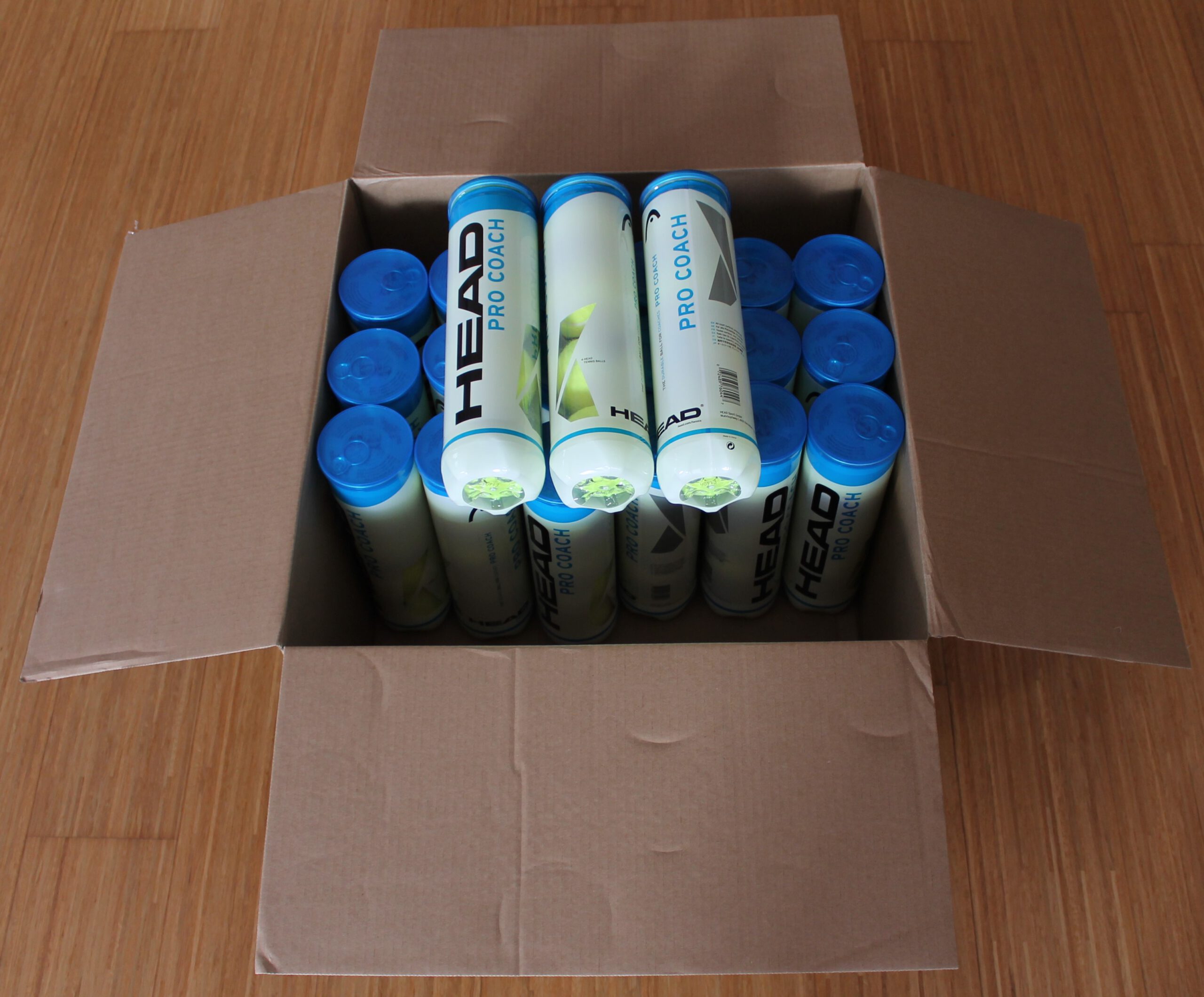IMG_1201-scaled-1.jpg HEAD PRO Coach 18x 4er Dose 72 Tennisbälle Head 72 Tennis Balls 4B - 12DZ UVP: 144,00 € – Bild 1